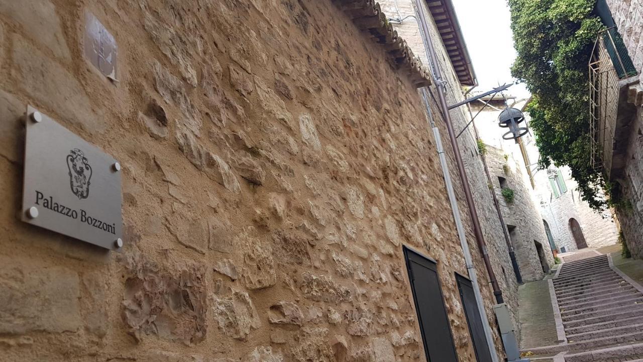 Palazzo Bozzoni Assisi Boutique Apartments Eksteriør bilde
